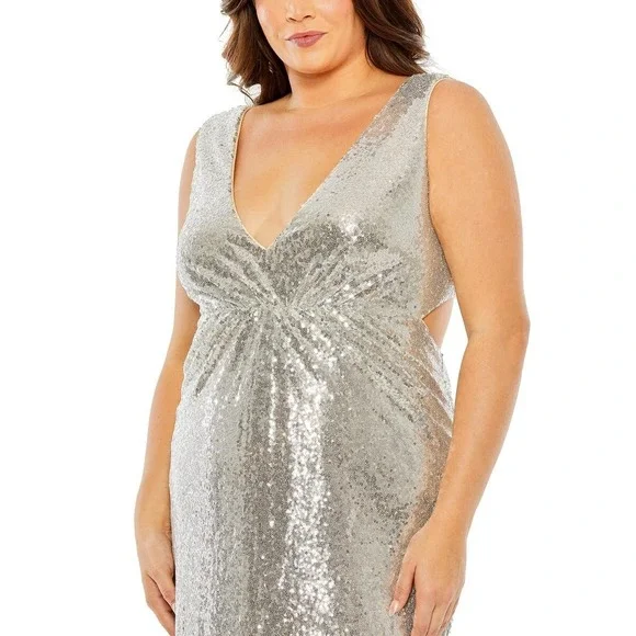 NWTMac Duggal 68538 Nude Silver Sequin Sleeveless Column Gown 20W - $398